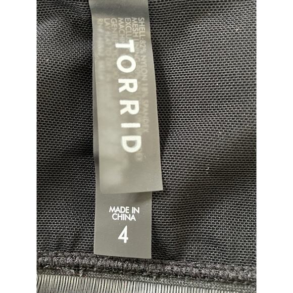 Torrid Swim One Piece Swimsuit Swimwear - Picture 6 of 6